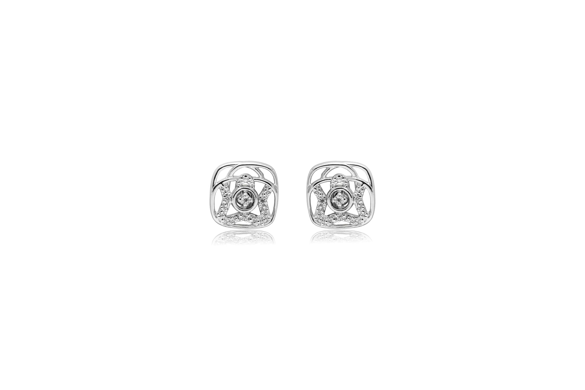 DAZZLING SQUARE SILVER PENDANT SET