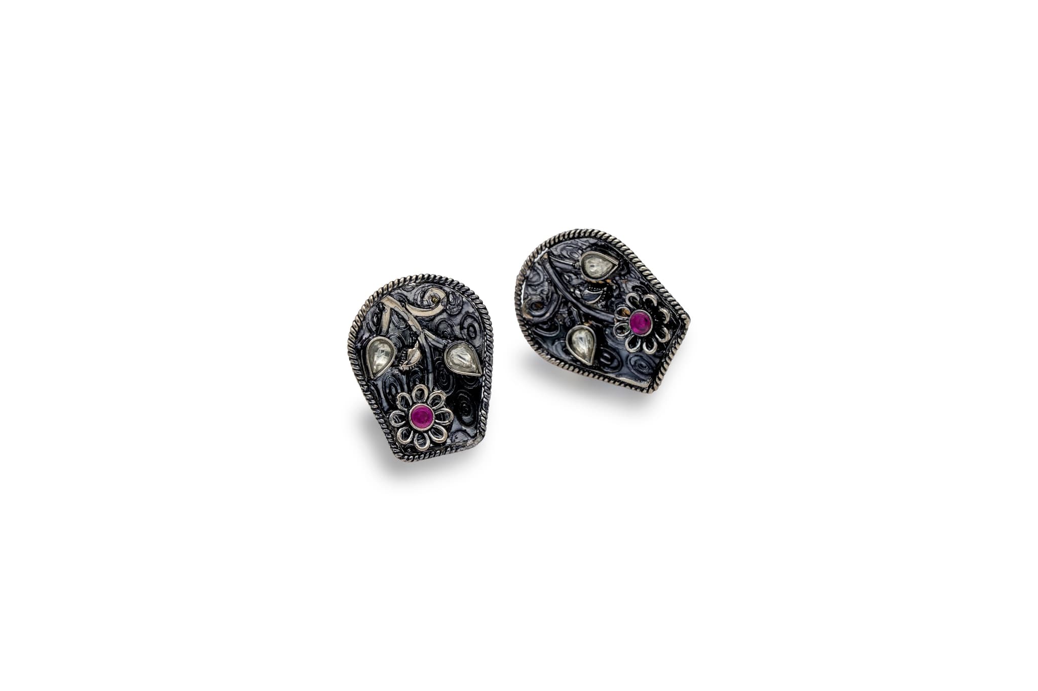 KULO PHOOL SILVER STUD EARRINGS