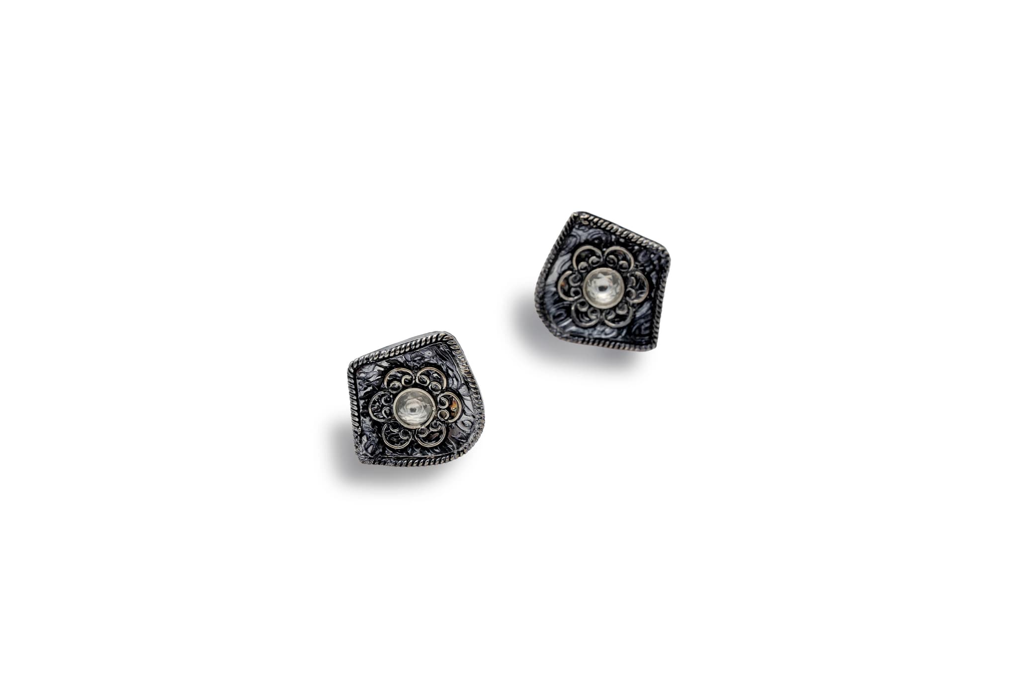 VINTAGE CHARM SILVER STUD EARRINGS