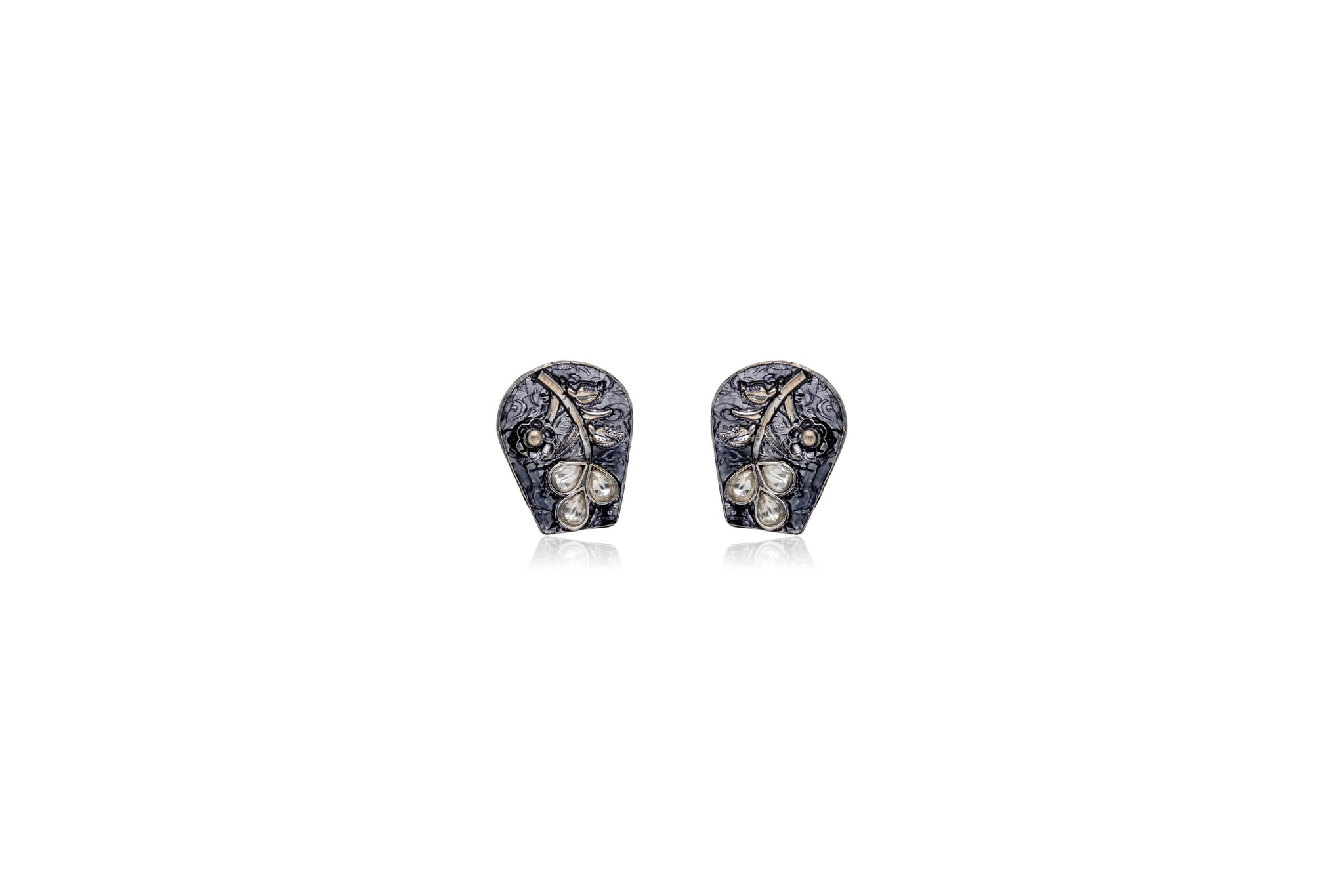SHUBH KULO SILVER STUD EARRINGS