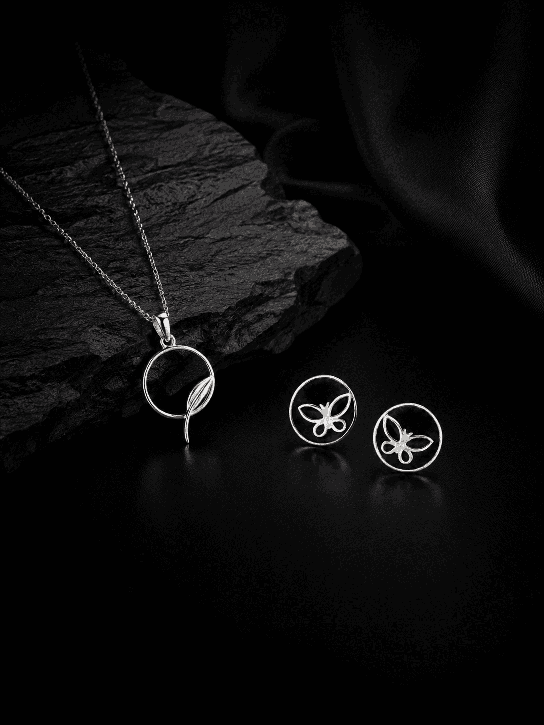 Shop jewellery Under ₹2,500